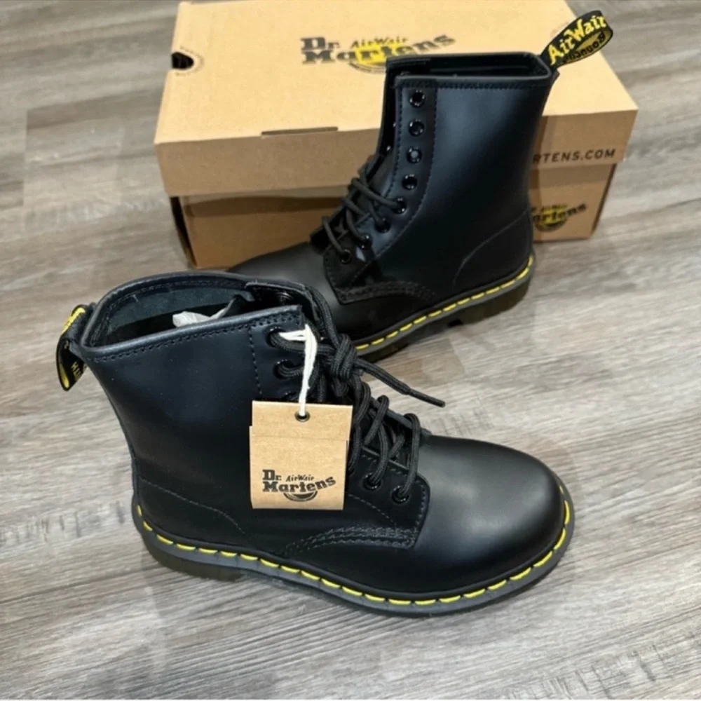 Dr Martens 1460 Black Smooth Leather Lace Up Combat Boots